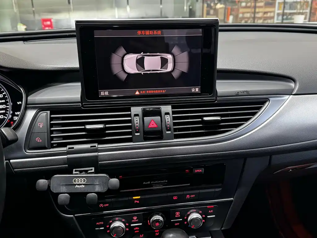 Audi A6L — миниатюра 10