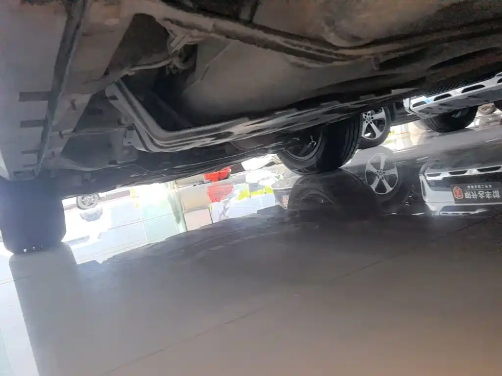 Geely Boyue — миниатюра 22