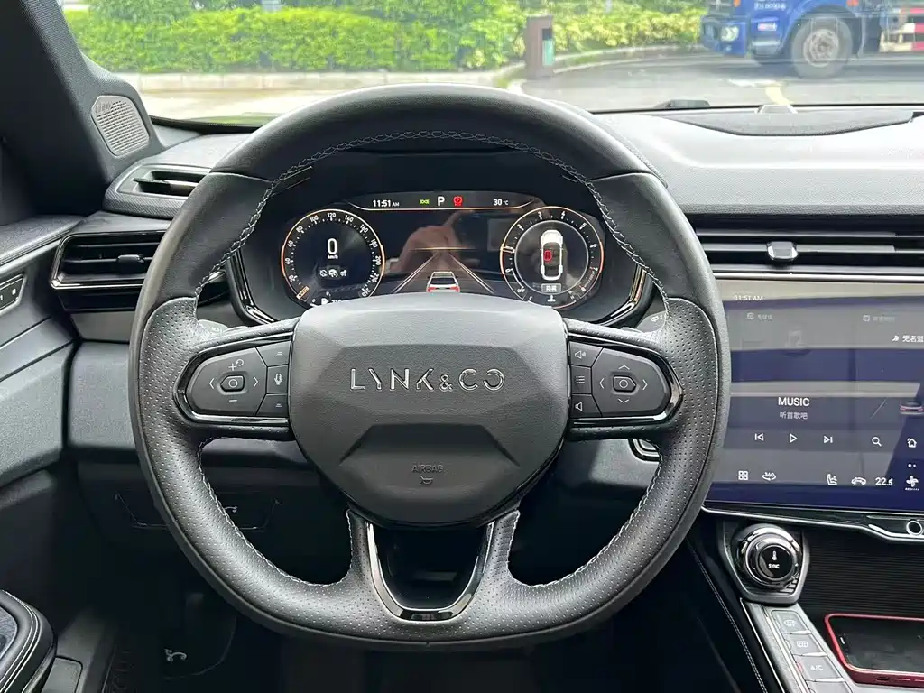 Lynk & Co 01 2021 2.0TD