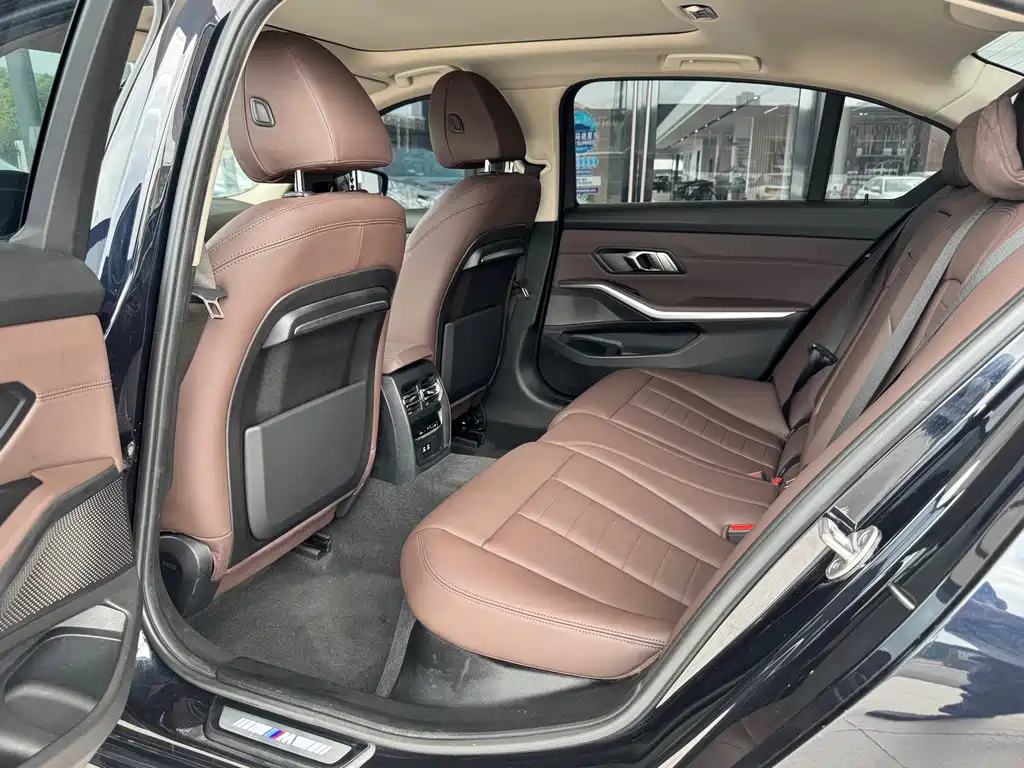 BMW 3 Series — миниатюра 12