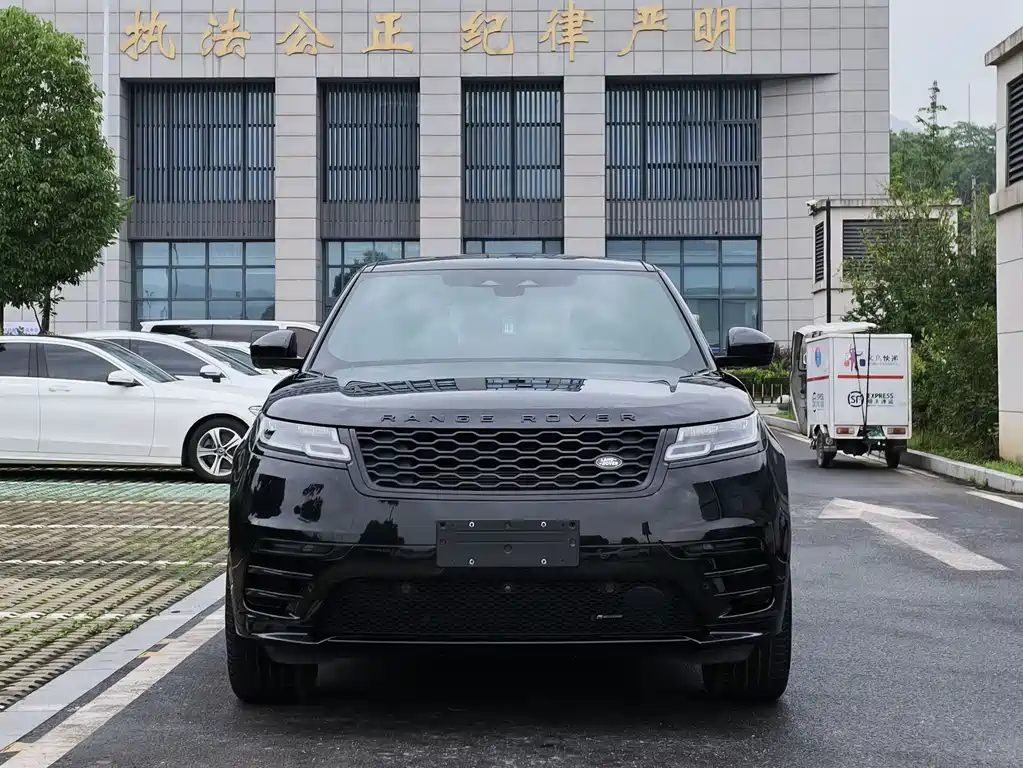 Land Rover Range Rover Velar 2023 250PS