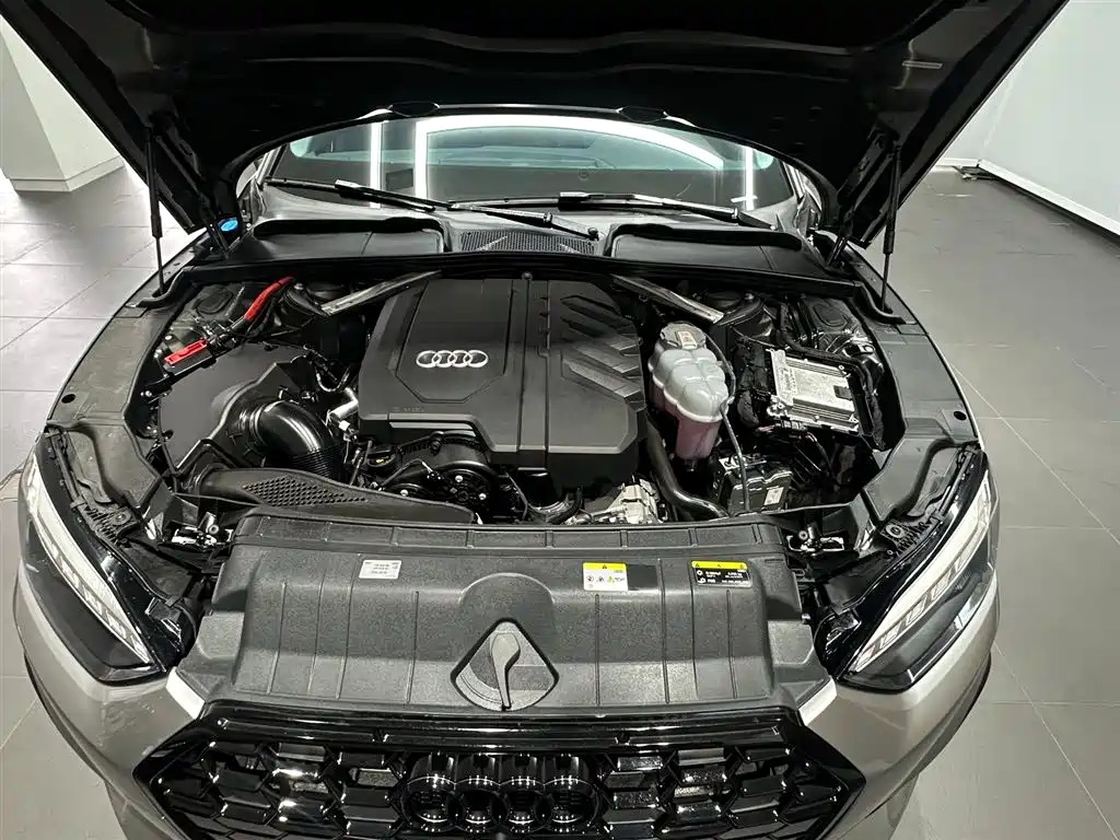 Audi A5 (Import) — миниатюра 8