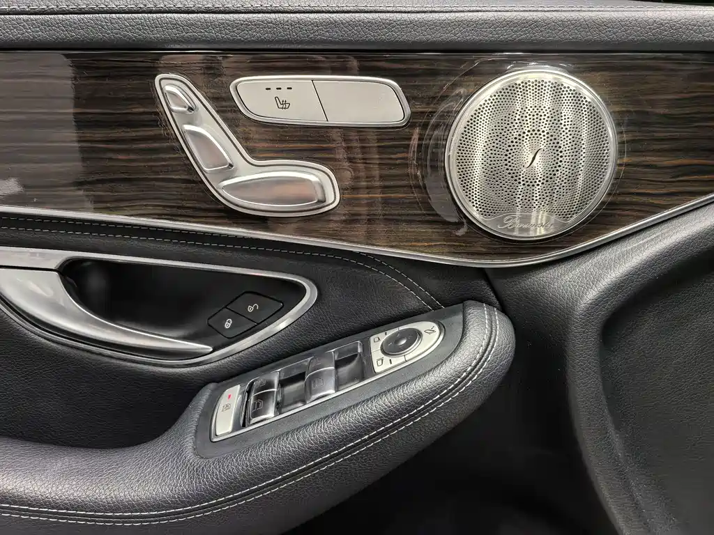 Mercedes-Benz GLC — миниатюра 4