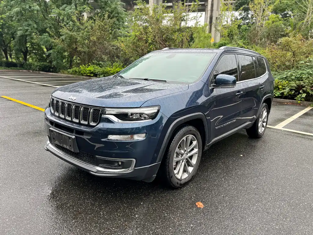 Jeep Grand Commander