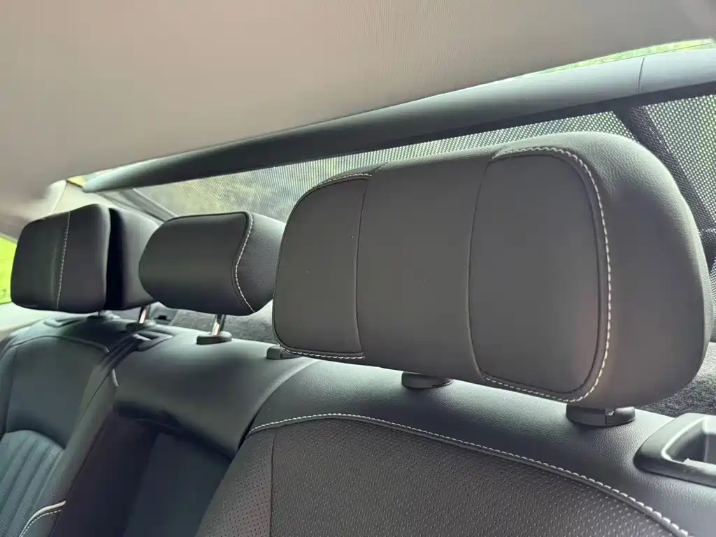 Volkswagen Passat — миниатюра 16