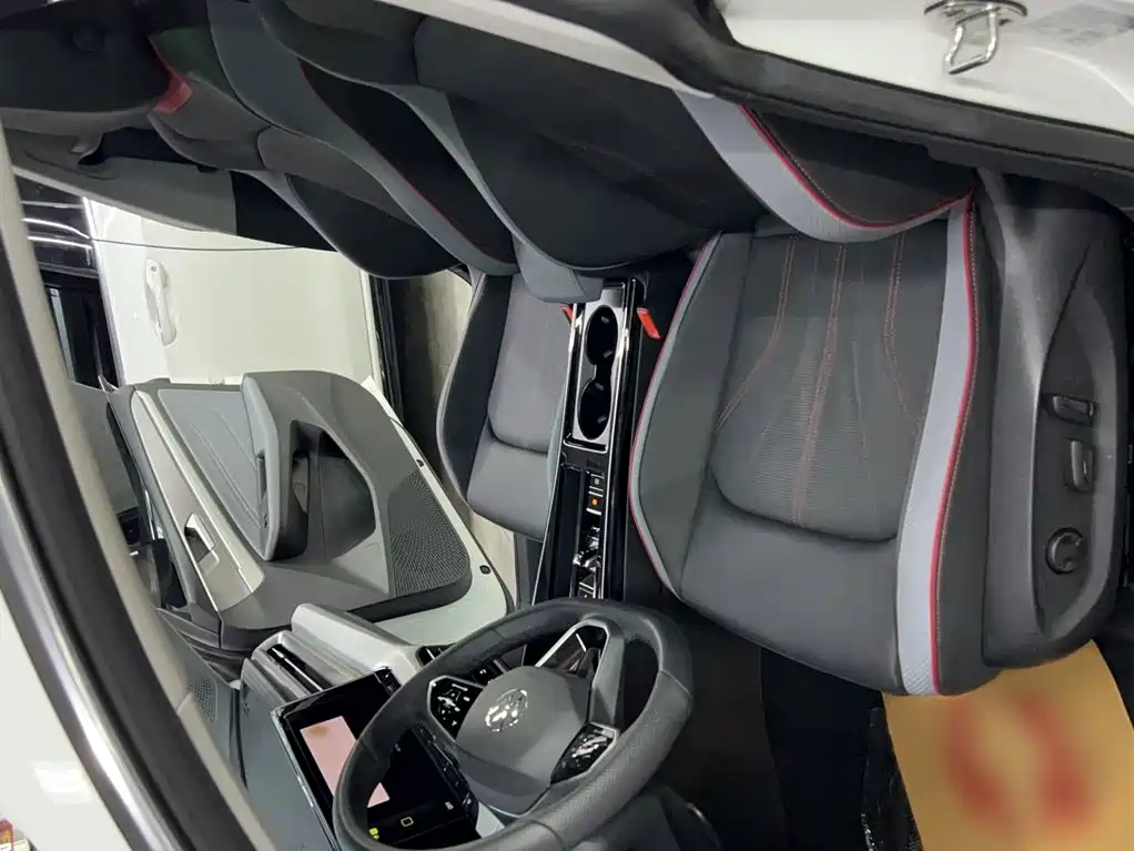 Volkswagen Lamando — миниатюра 8