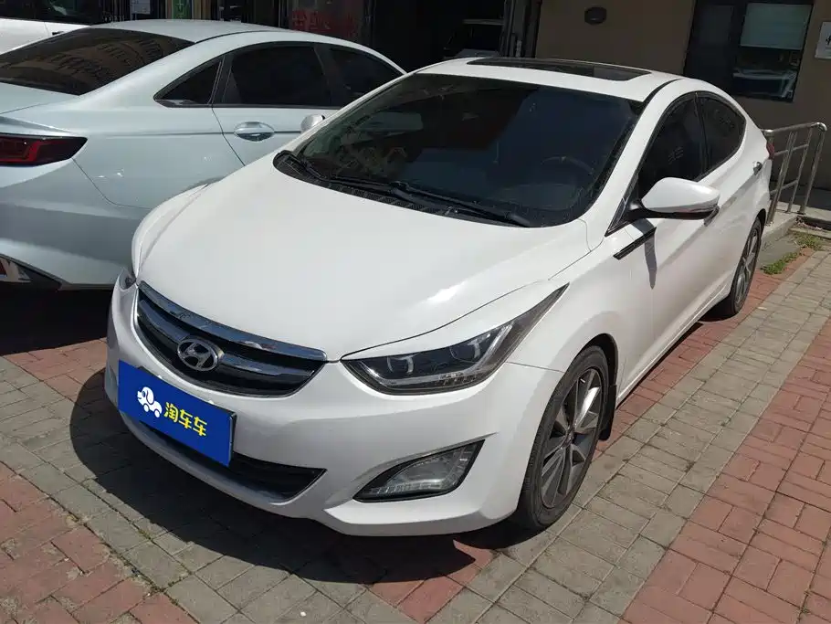 Купить Hyundai Elantra Langdong