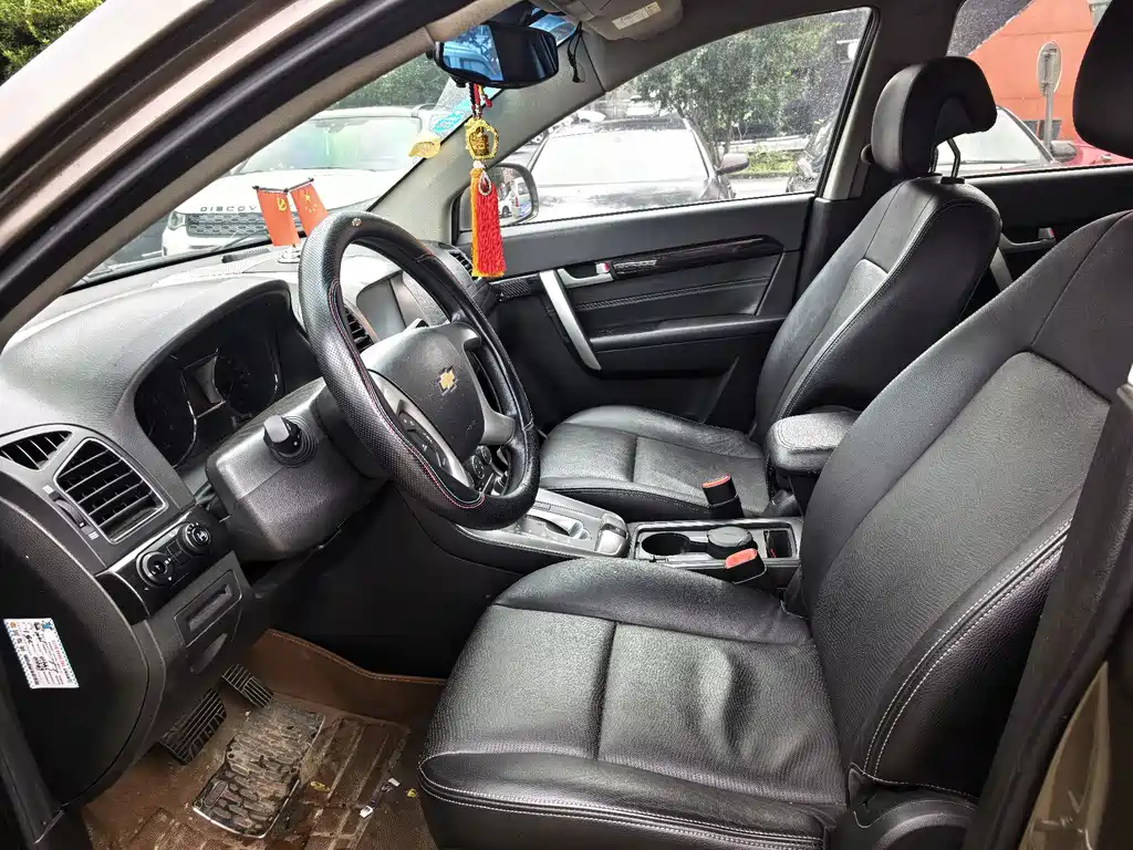 Chevrolet Captiva — миниатюра 4