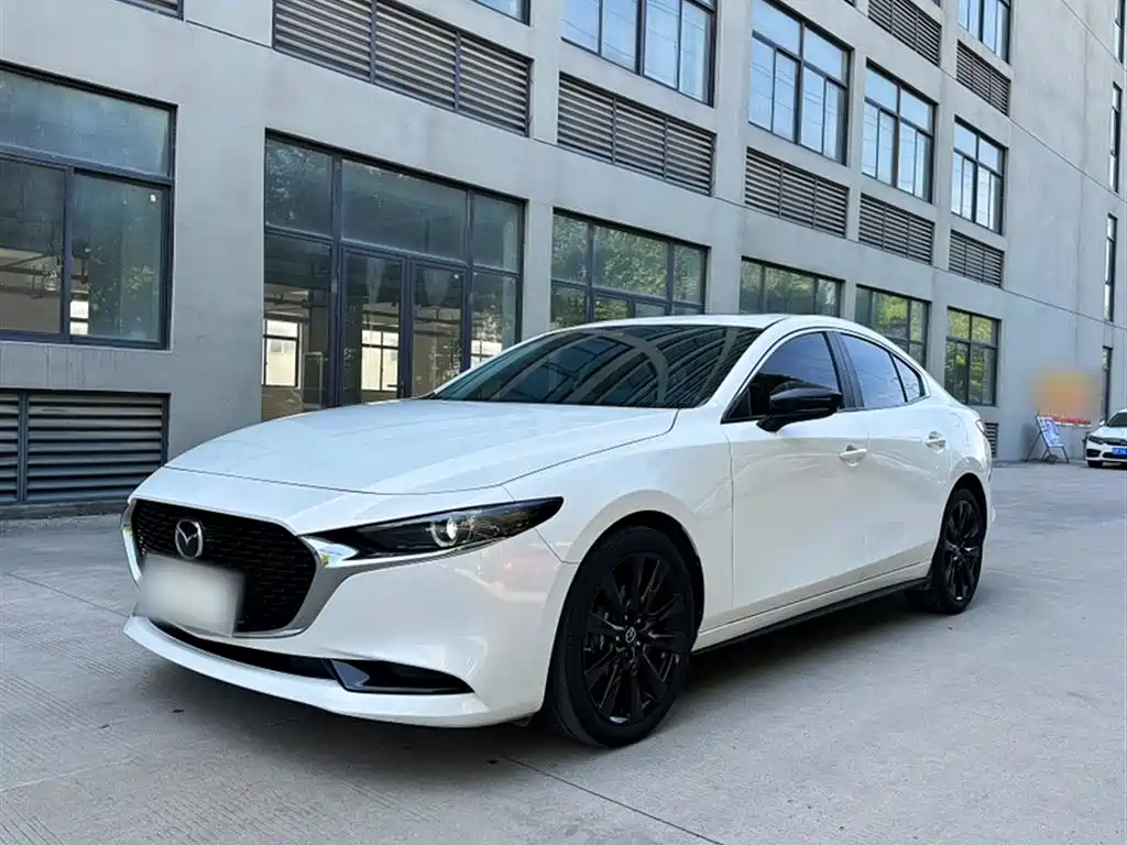 Mazda 3 Axela 2023
