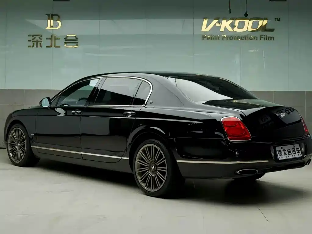 Bentley Flying Spur — миниатюра 21