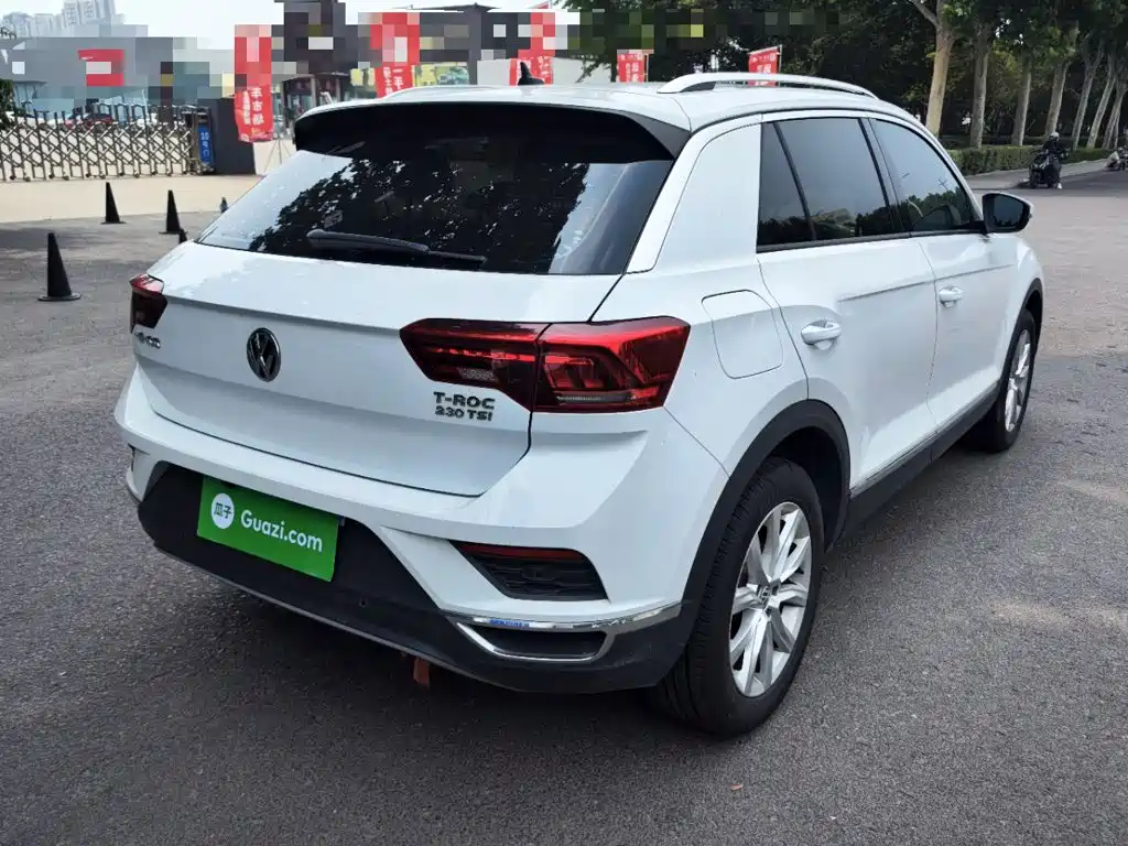 Volkswagen T-Roc 2019 230TSI DSG VI