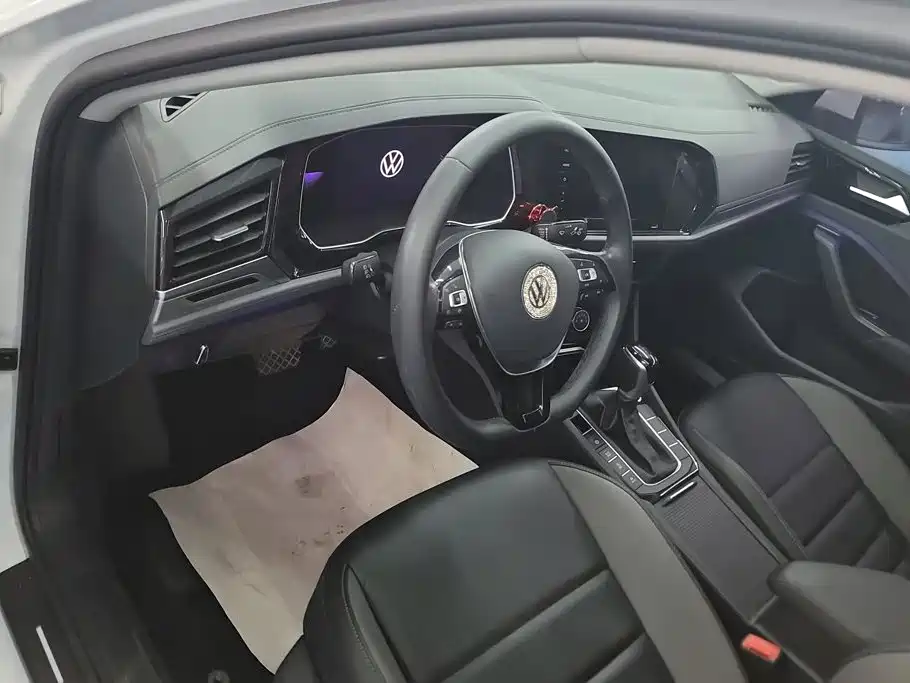 Volkswagen Sagitar — миниатюра 12