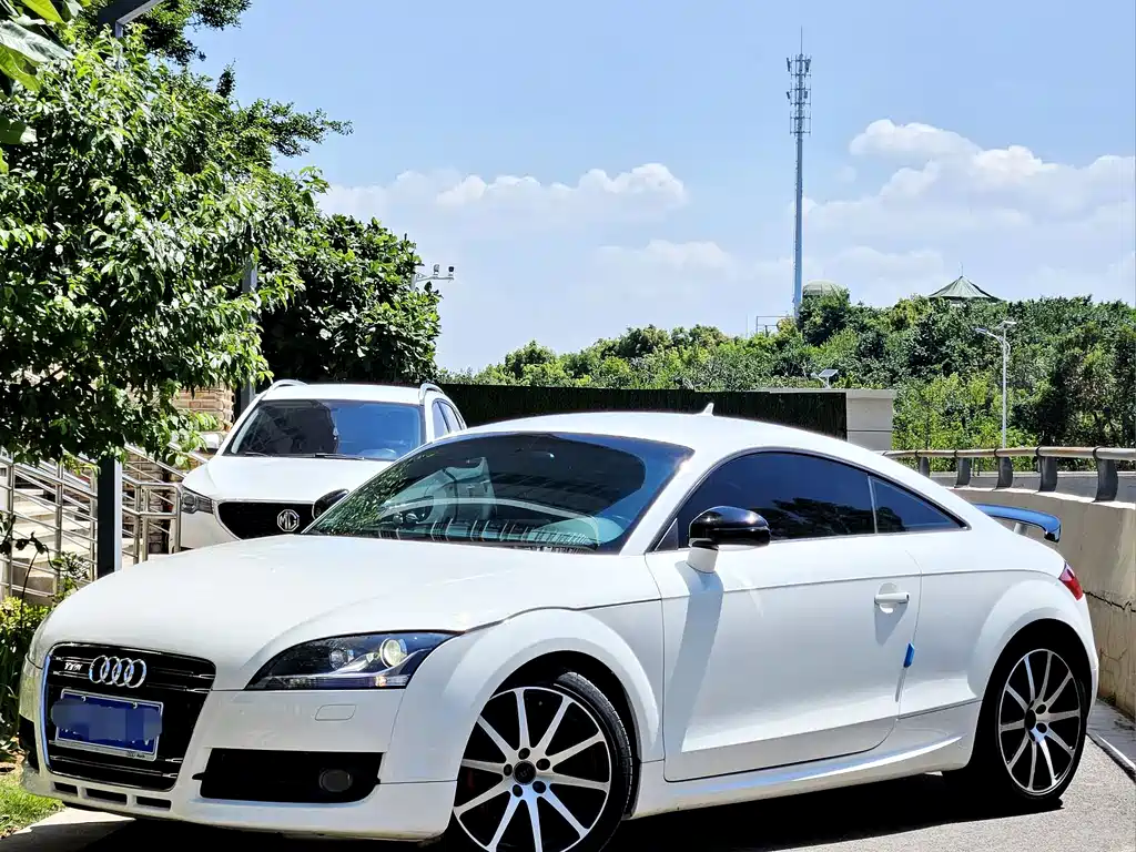 Купить Audi TT