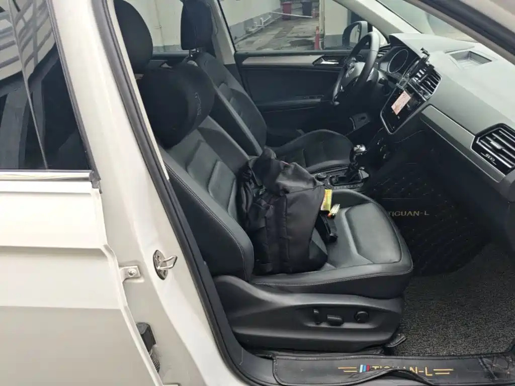 Volkswagen Tiguan L — миниатюра 25
