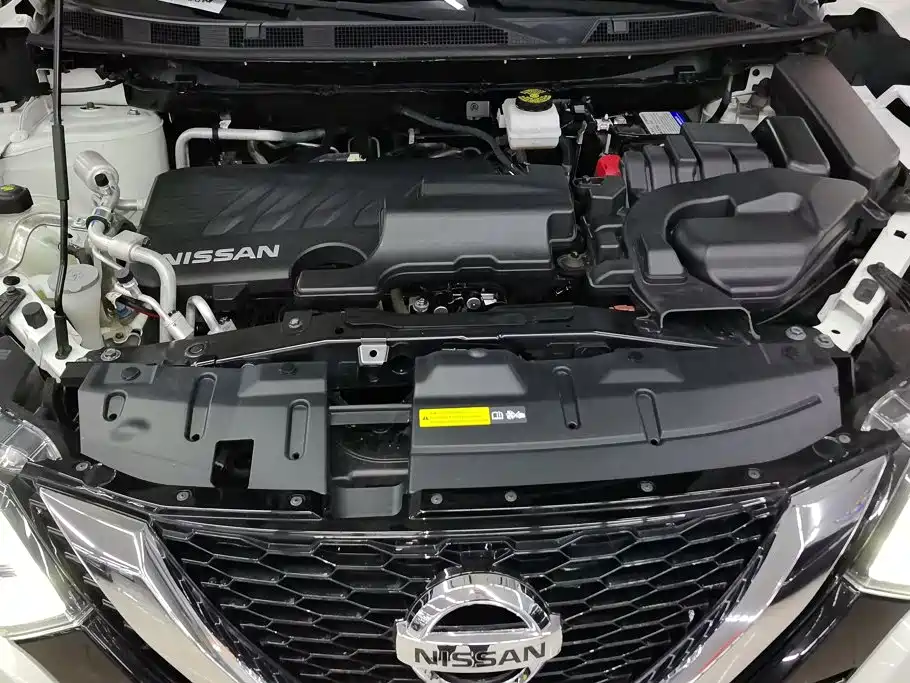 Nissan Qashqai — миниатюра 10