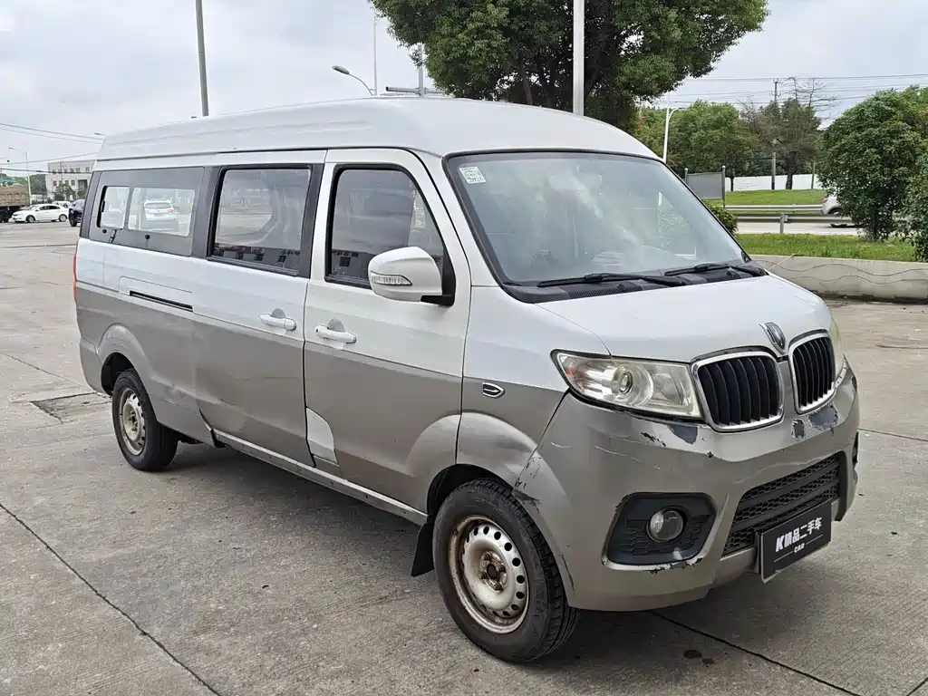 Jinbei Hiace X30L — миниатюра 2