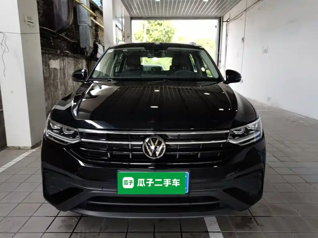 Volkswagen Tiguan L — миниатюра 3