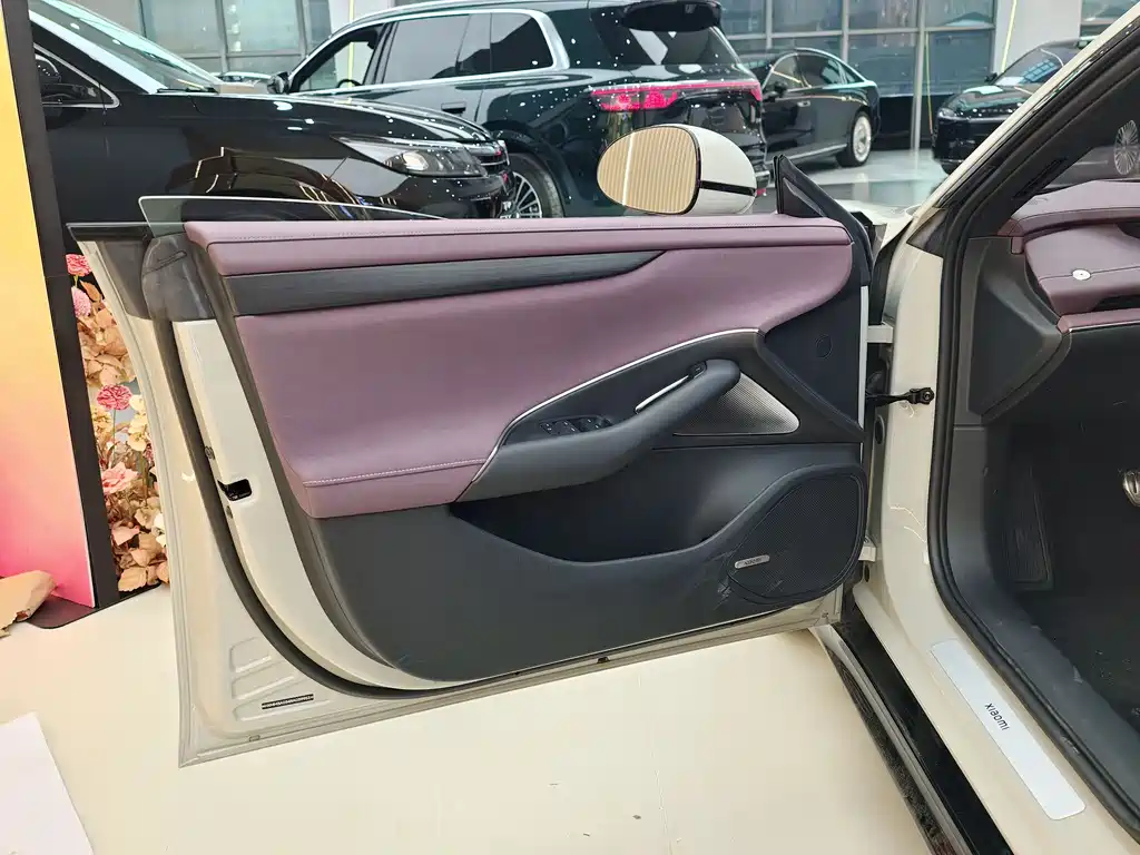 XIAOMI CAR XIAOMI SU7