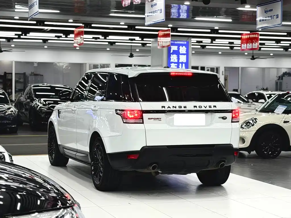 Land Rover Range Rover Sport 2014 3.0 SC V6 HSE DYNAMIC