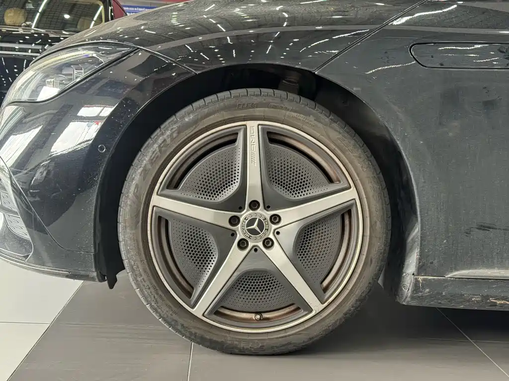 Mercedes-Benz EQE — миниатюра 10