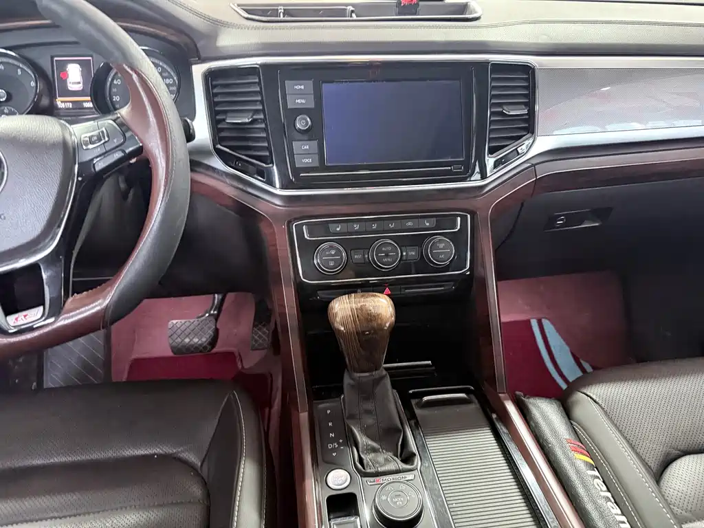 Volkswagen Teramont — миниатюра 15