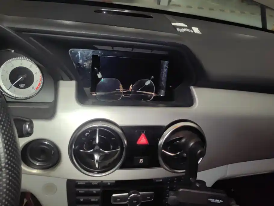 Mercedes-Benz GLK-Class — миниатюра 13