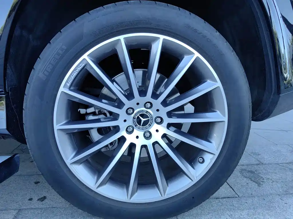 Mercedes-Benz GLE (Import) — миниатюра 19