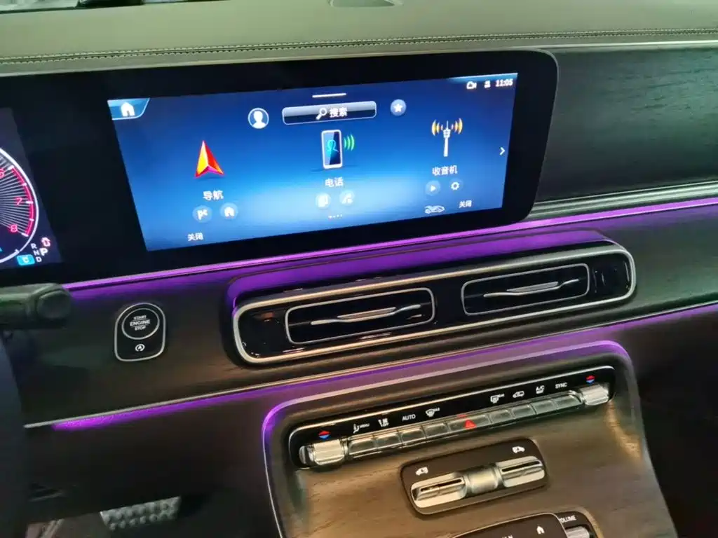 Mercedes-Benz V-Class — миниатюра 13