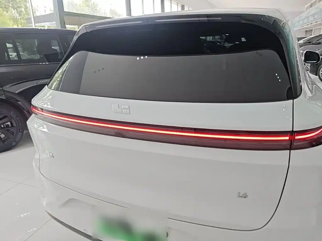 Li Auto L6 2025 Pro