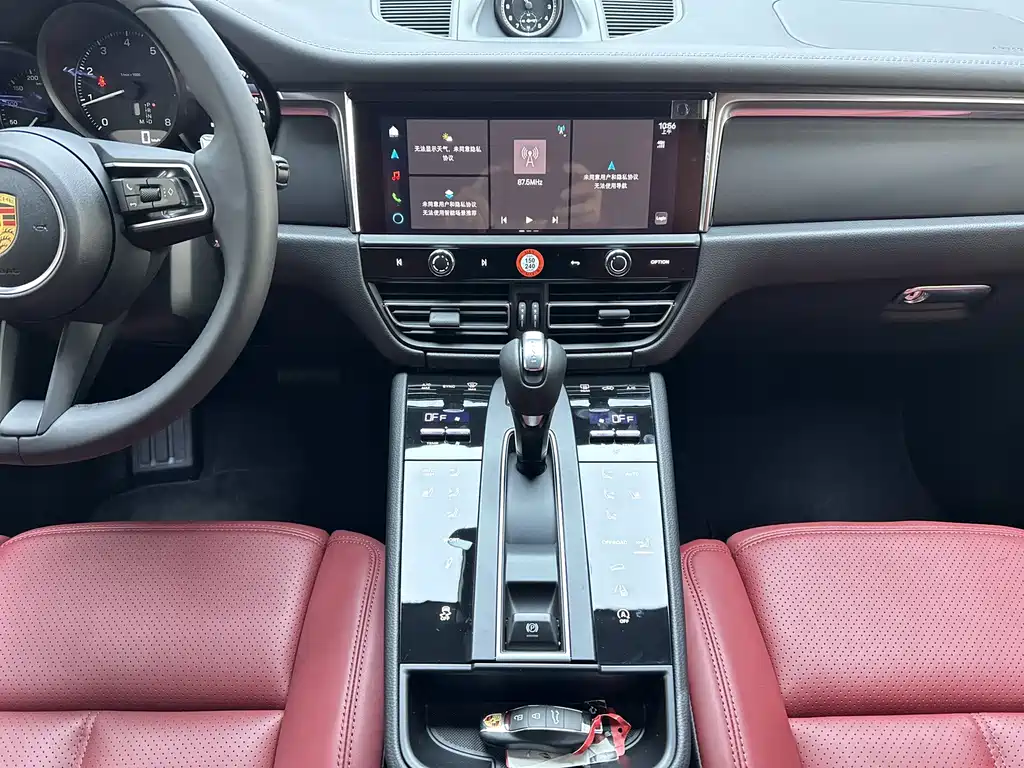 Porsche Macan — миниатюра 20