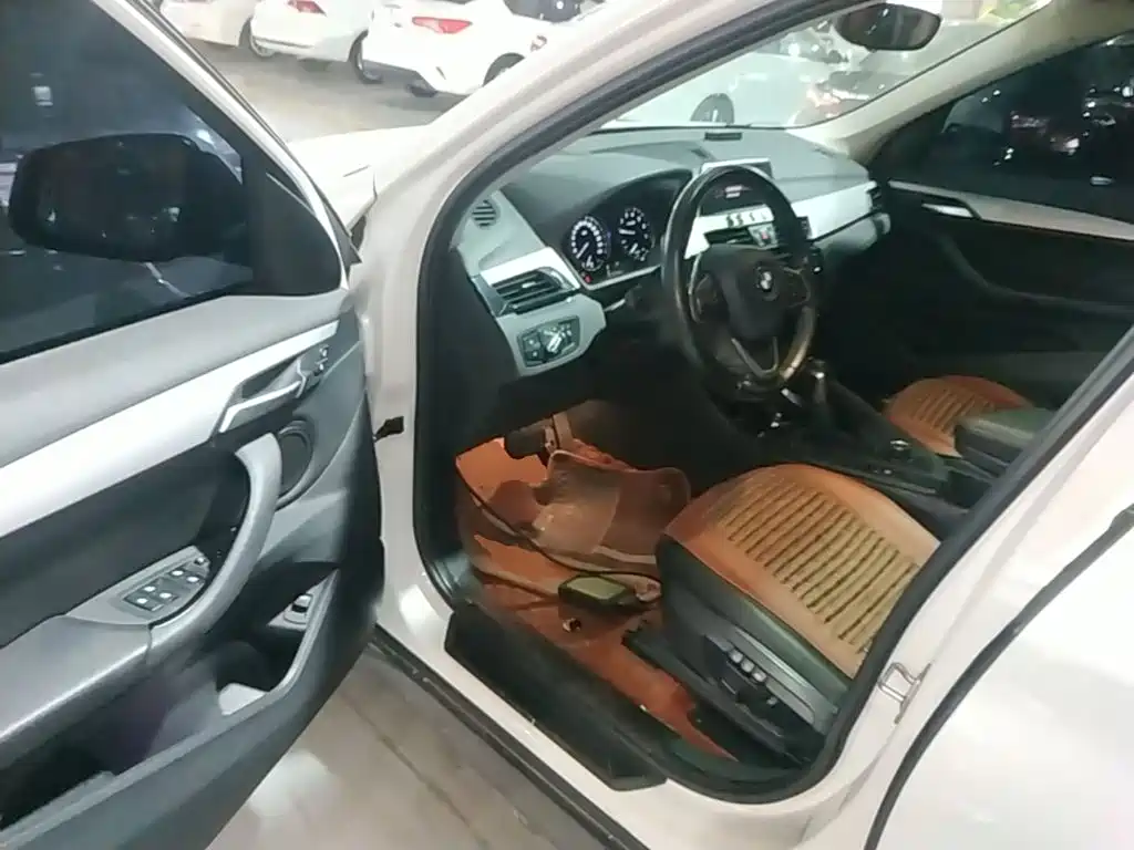 BMW X1 — миниатюра 16