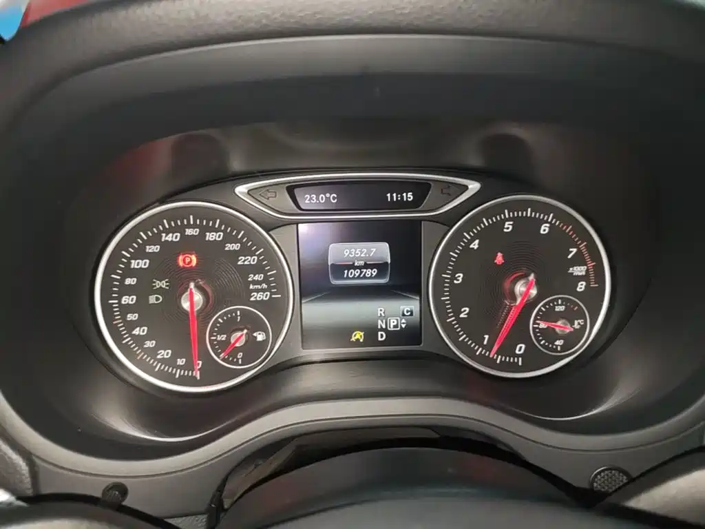 Mercedes-Benz B-Class — миниатюра 12