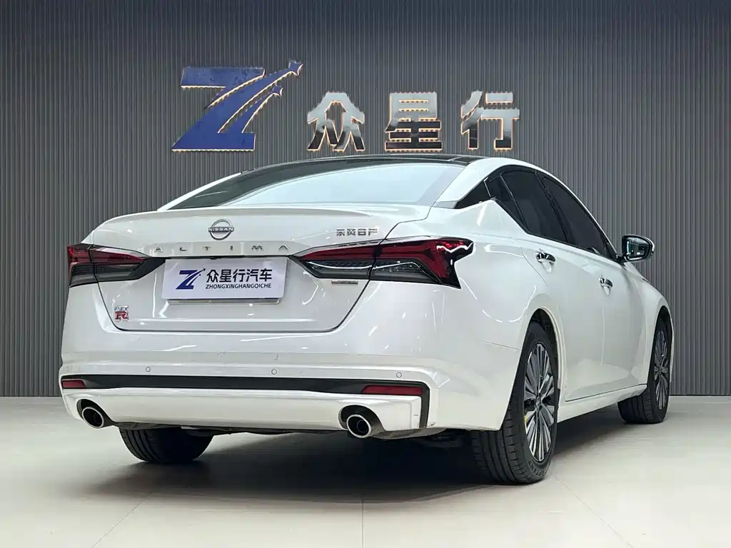 Nissan Teana 2022 — фото 2