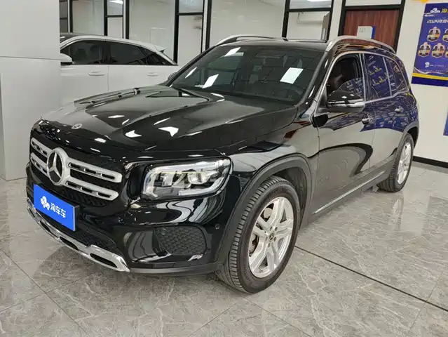 MERCEDES-BENZ GLB