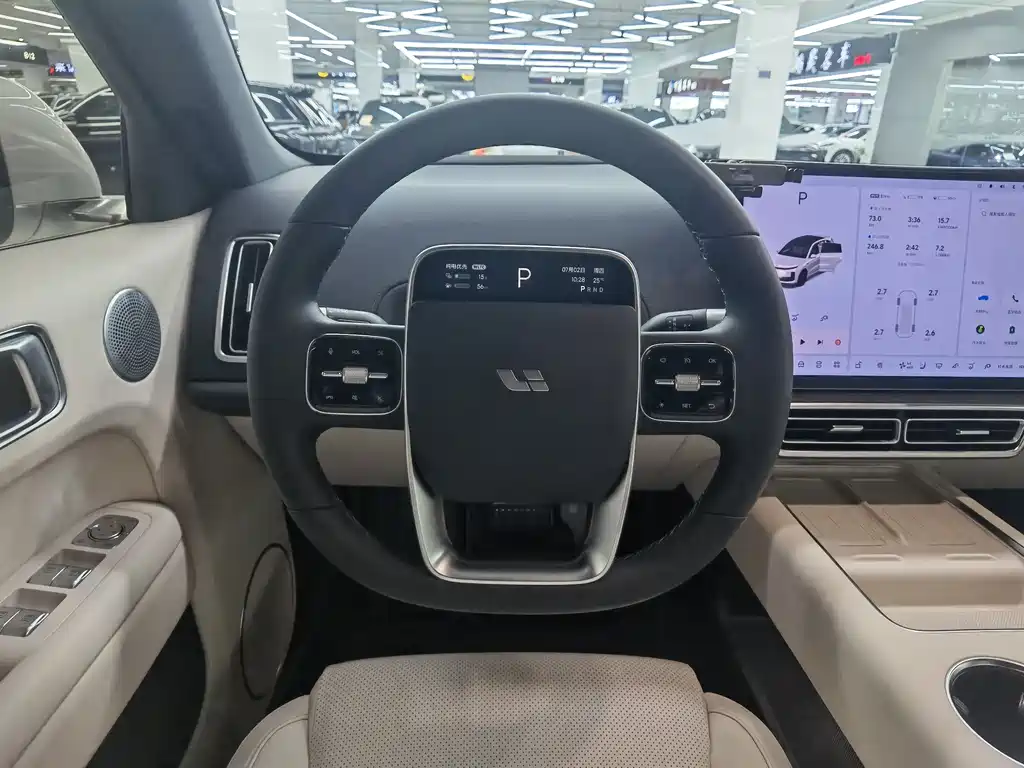 Li Auto L6 2024 Pro