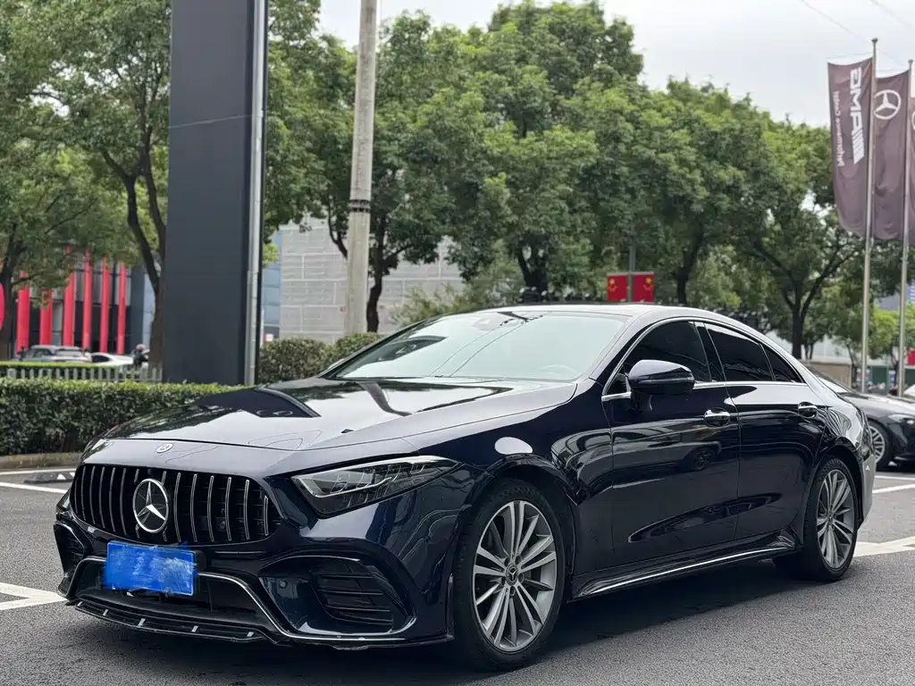Mercedes-Benz CLS