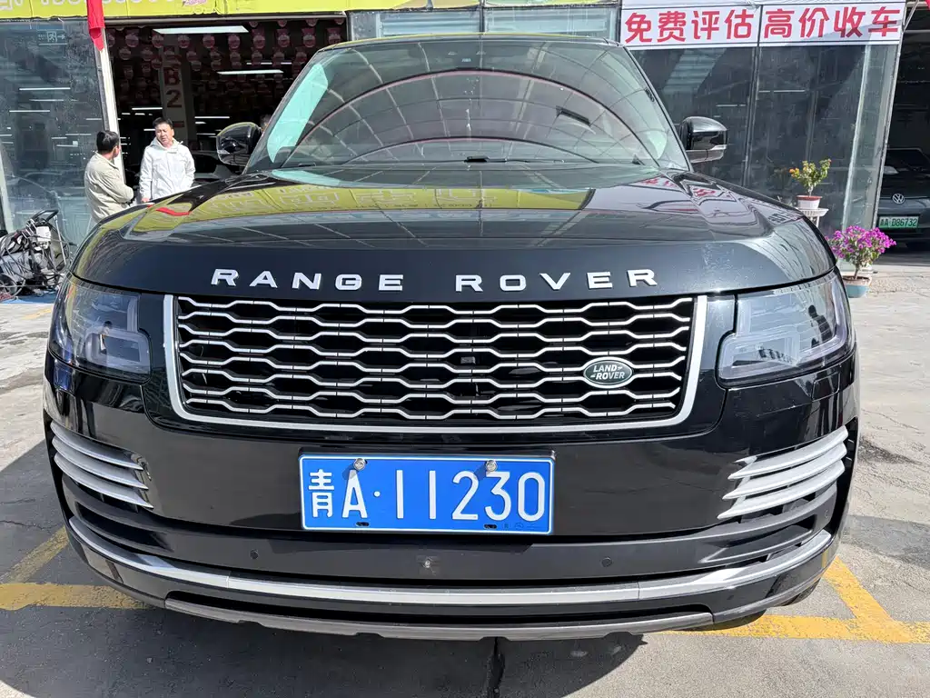 Land Rover Range Rover — миниатюра 2