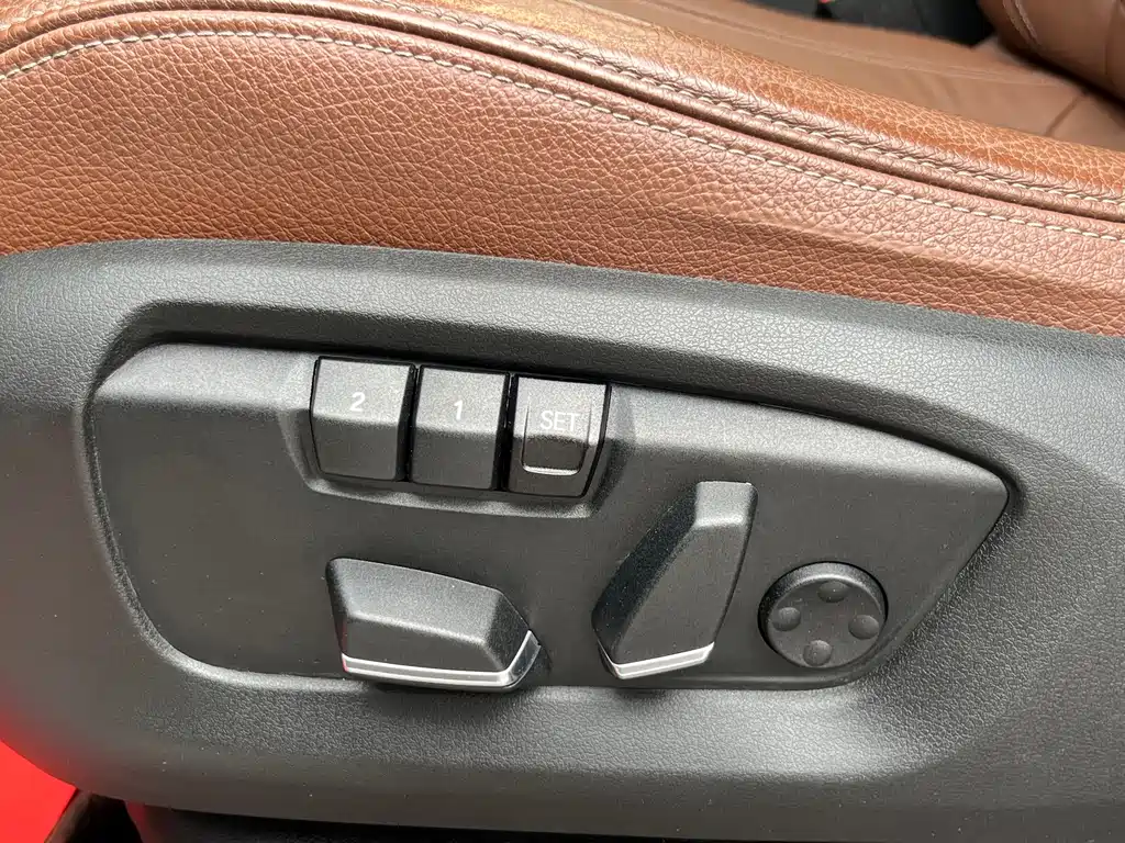 BMW X6 — миниатюра 17