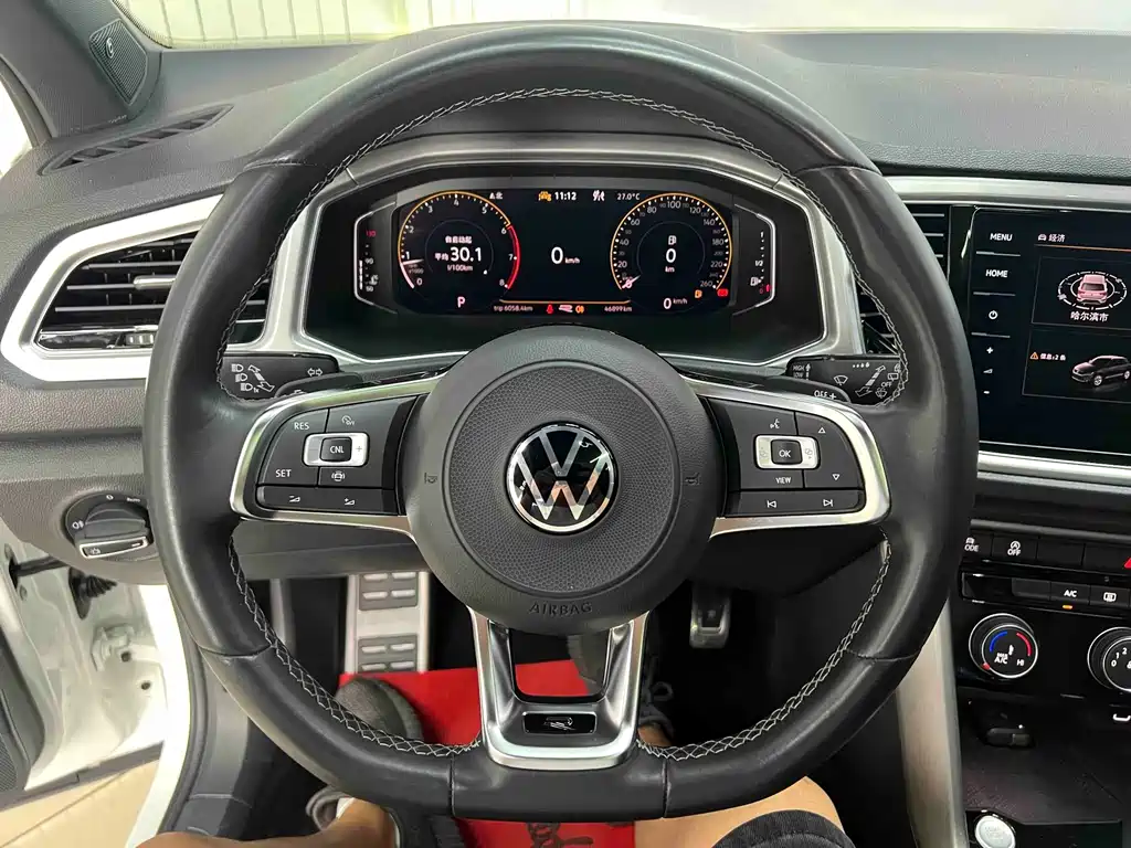 Volkswagen T-Roc — миниатюра 11