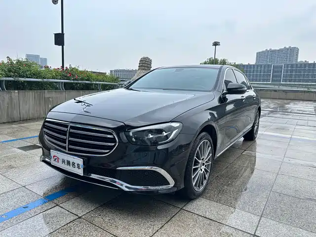 MERCEDES-BENZ  E CLASS 2022