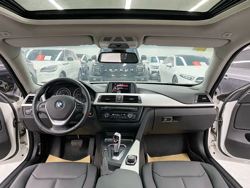 BMW 4 Series — миниатюра 9