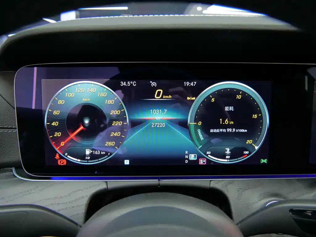 Mercedes-Benz E-Class (Import) — миниатюра 13