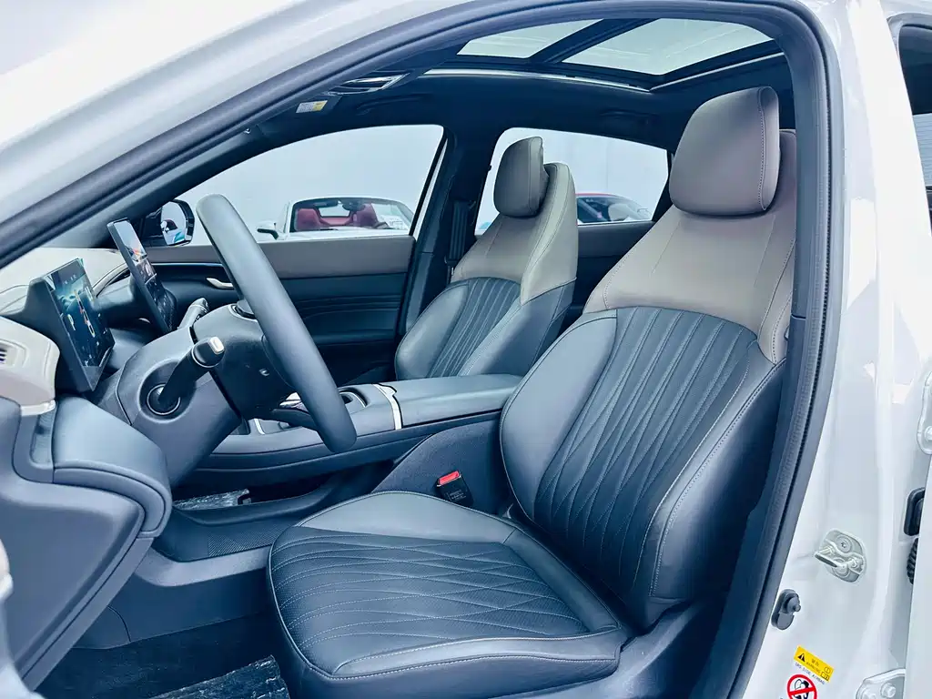 Changan Eado — миниатюра 10