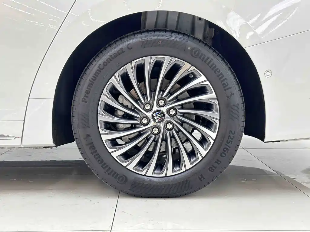 Buick Century — миниатюра 8