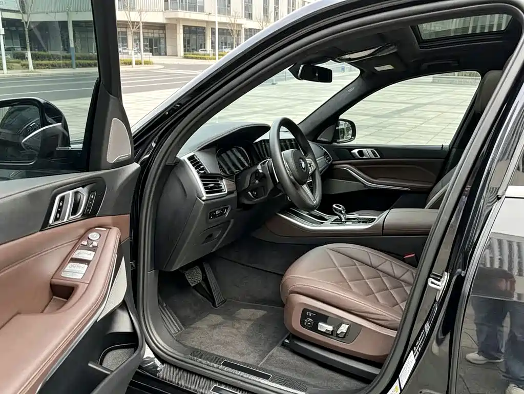 BMW X5 — миниатюра 4
