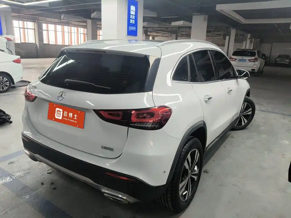 Mercedes-Benz GLA — миниатюра 7