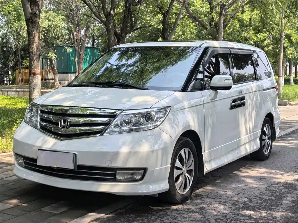 Honda Elysion 2012 2.4L VTi-S Premium Edition