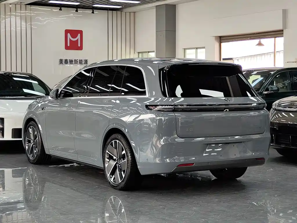 Li Auto Li L8 — миниатюра 16