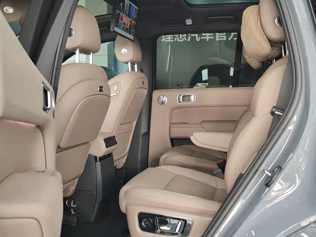 Li Auto Li L8 — миниатюра 4