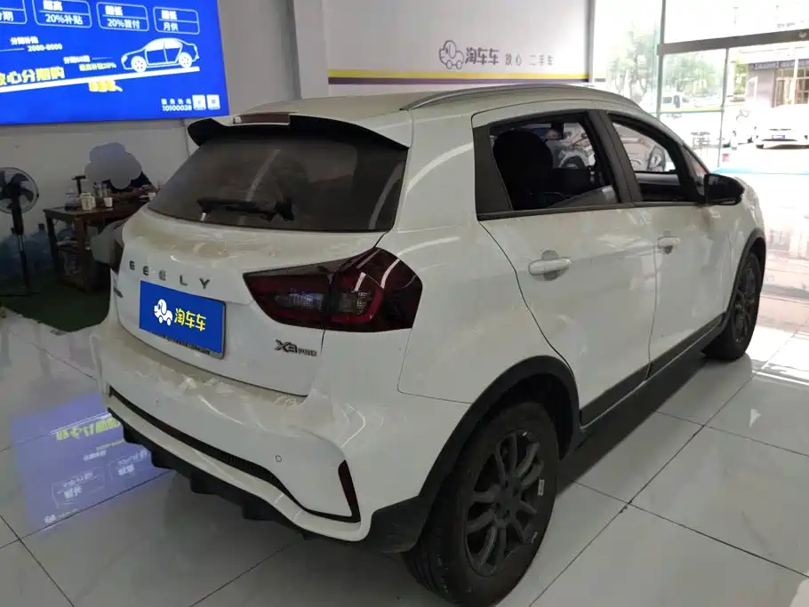 Geely Vision X3 — миниатюра 3